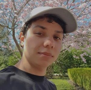 Meet your Posher, Camilo